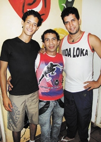 Apaixonados por teatro (1): Alex Santos, Robson Marques e Cris Clown (da 